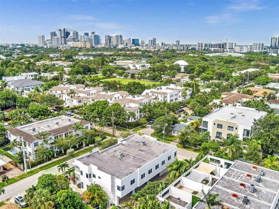 Recently Sold: $1,199,000 (3 beds, 3 baths, 2352 Square Feet)