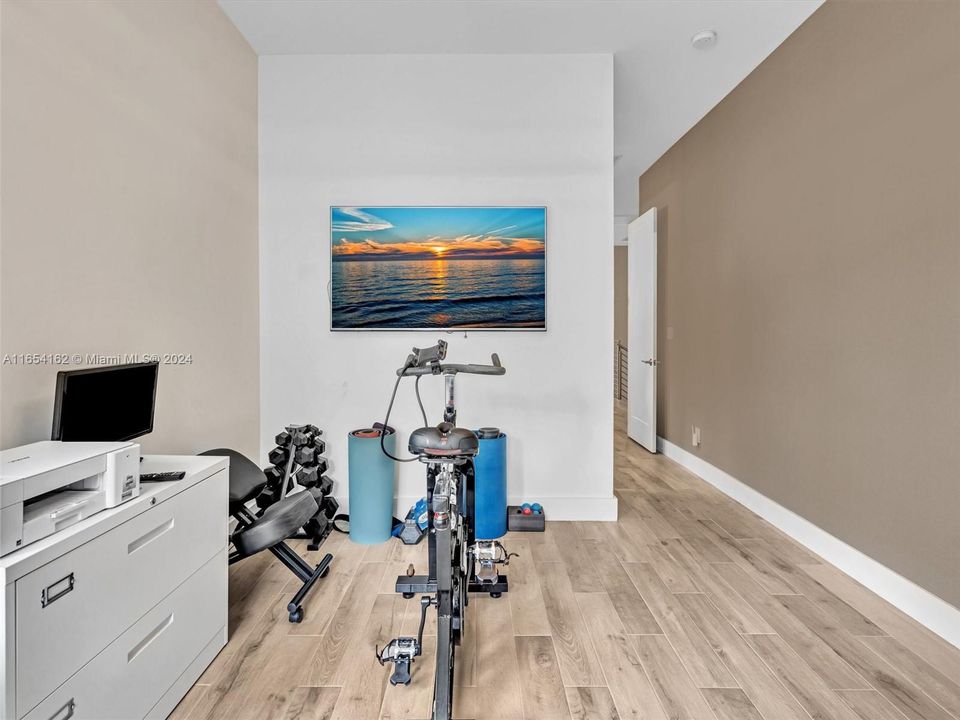 Recently Sold: $1,199,000 (3 beds, 3 baths, 2352 Square Feet)