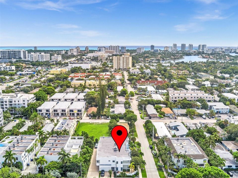 Recently Sold: $1,199,000 (3 beds, 3 baths, 2352 Square Feet)