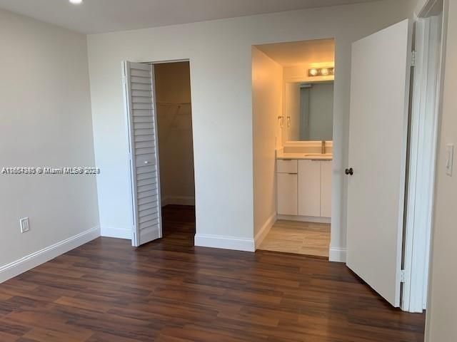 For Rent: $2,800 (2 beds, 1 baths, 1000 Square Feet)