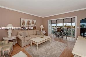 For Sale: $395,000 (2 beds, 2 baths, 1200 Square Feet)