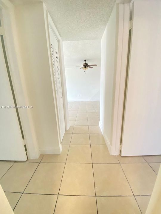 Recientemente alquilado: $2,100 (2 camas, 1 baños, 980 Pies cuadrados)