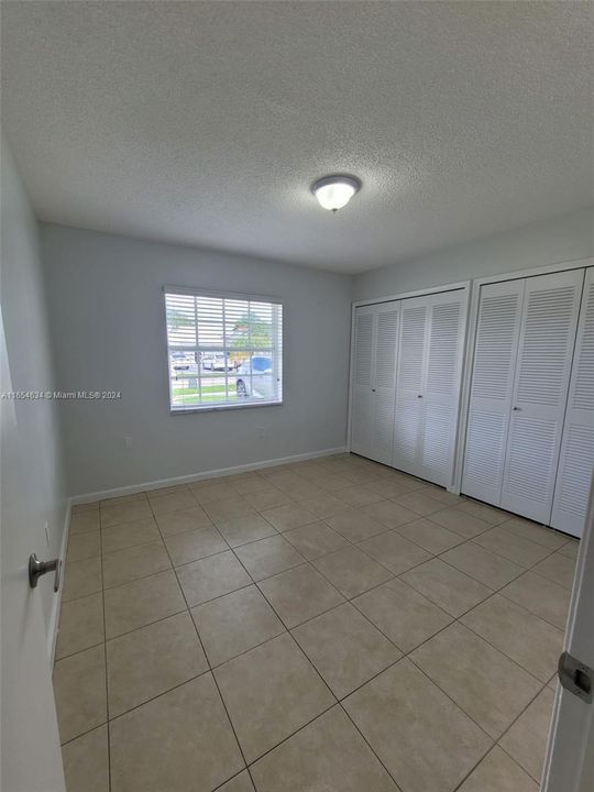 Recently Rented: $3,350 (3 beds, 2 baths, 1124 Square Feet)