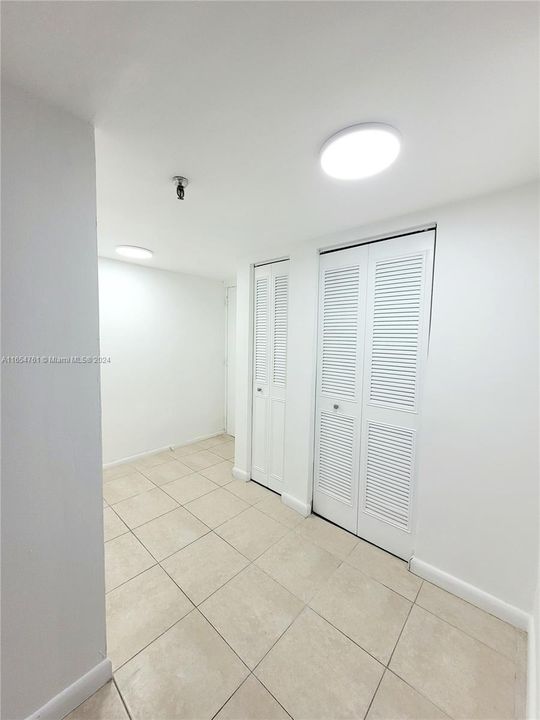 For Rent: $2,350 (2 beds, 2 baths, 1596 Square Feet)