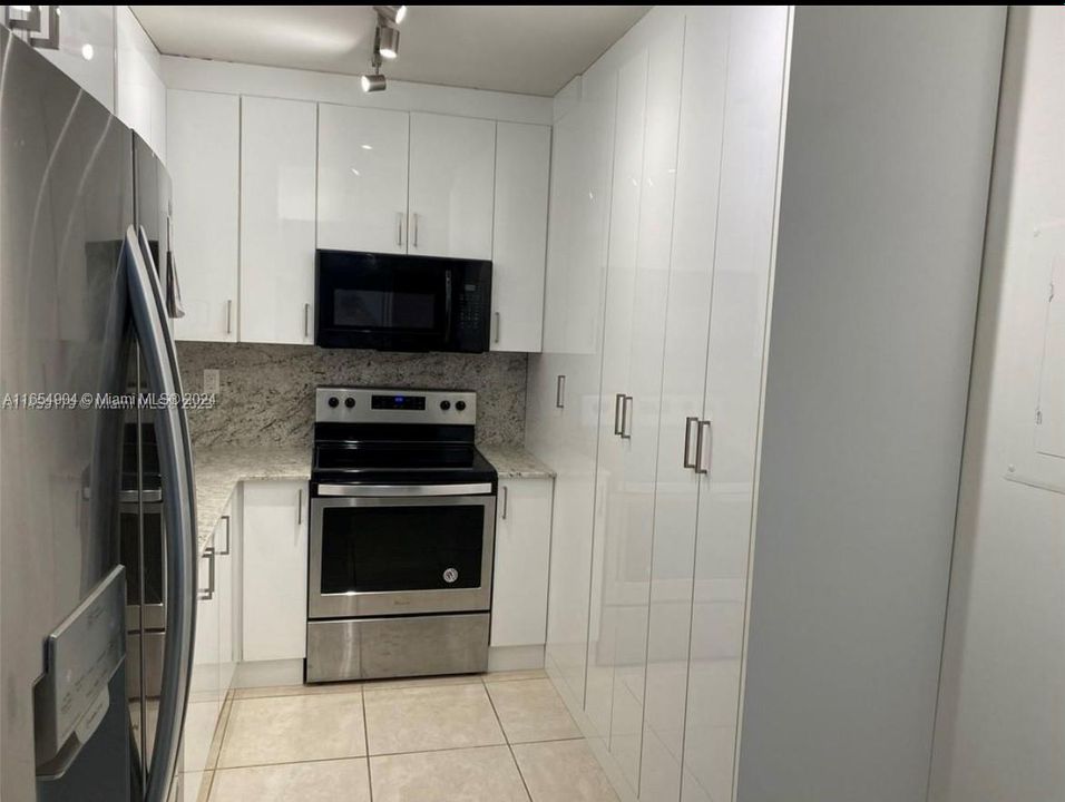 For Sale: $355,000 (1 beds, 1 baths, 0 Square Feet)