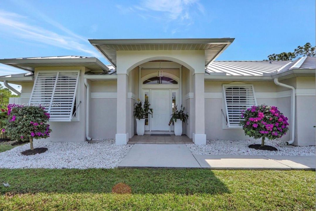 For Sale: $1,772,000 (4 beds, 3 baths, 2965 Square Feet)