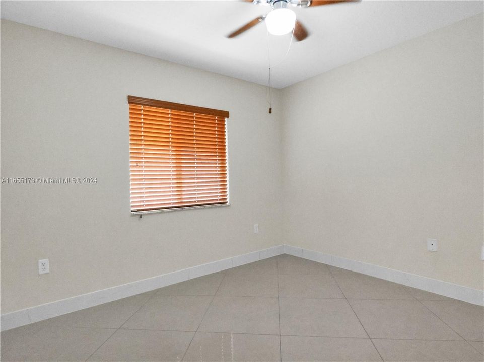 For Rent: $4,000 (3 beds, 2 baths, 1483 Square Feet)