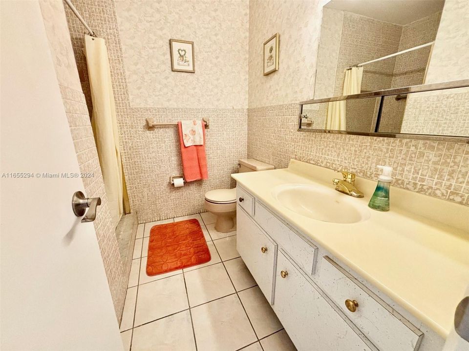 Guest bathroom