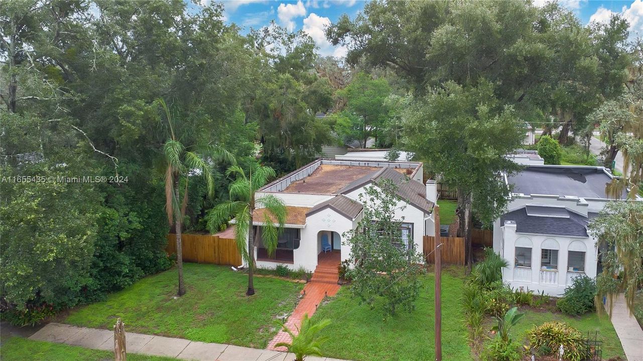 En Venta: $379,900 (3 camas, 1 baños, 1353 Pies cuadrados)