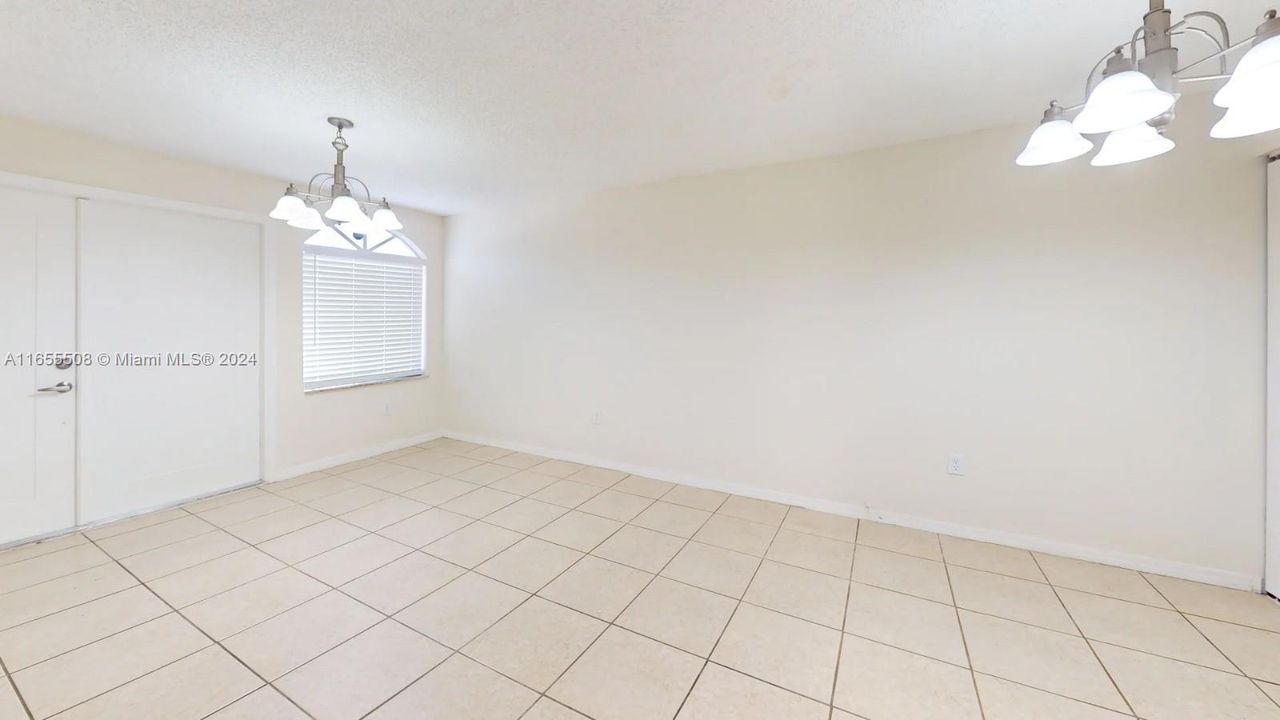 Active With Contract: $3,300 (3 beds, 2 baths, 1779 Square Feet)