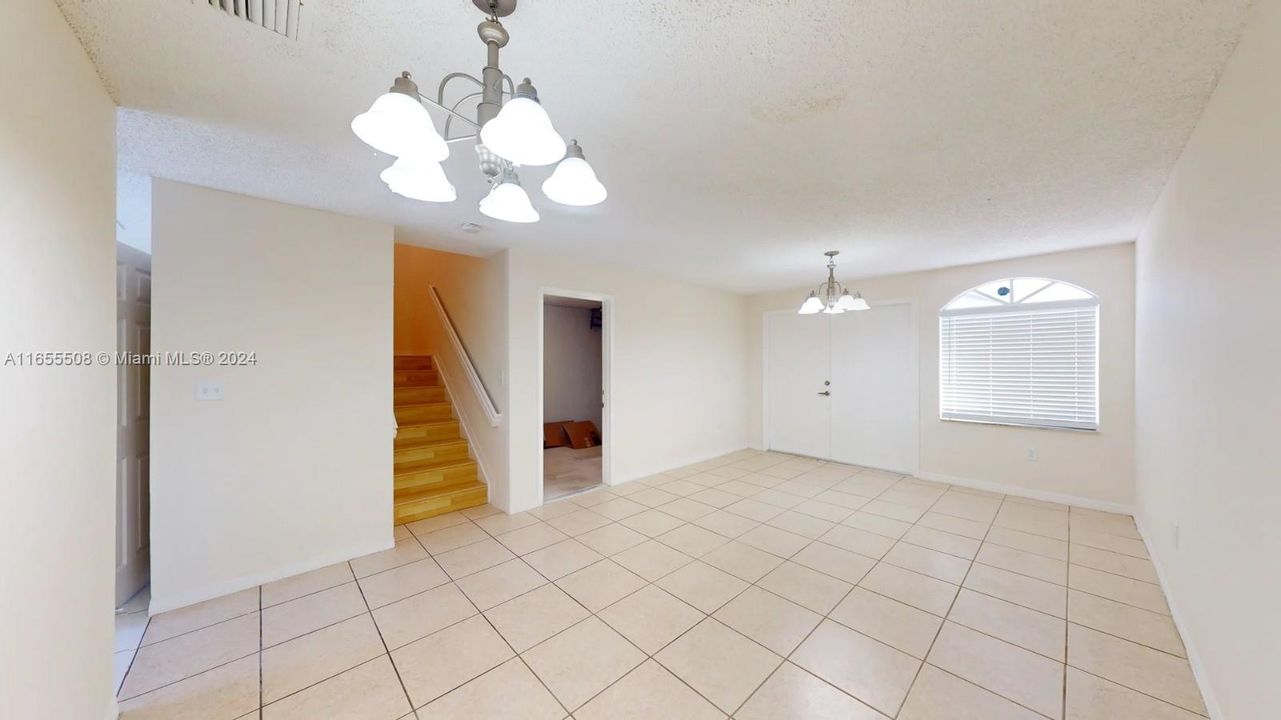 Active With Contract: $3,300 (3 beds, 2 baths, 1779 Square Feet)