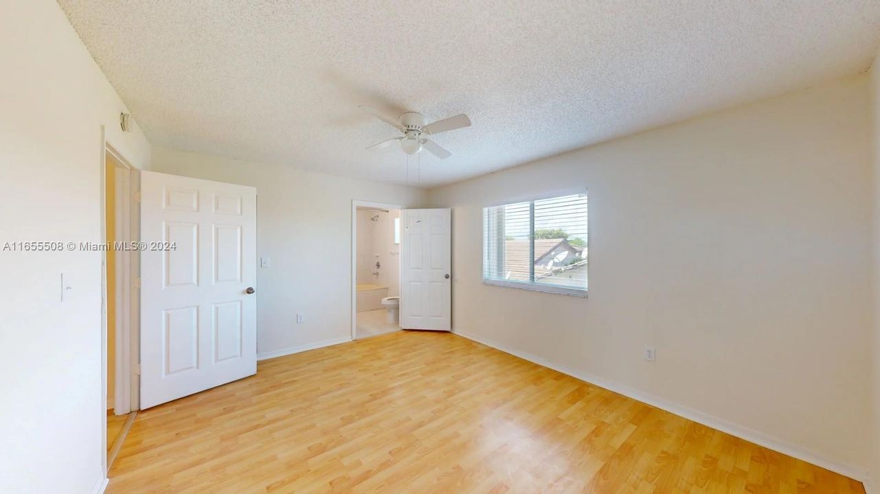 Active With Contract: $3,300 (3 beds, 2 baths, 1779 Square Feet)