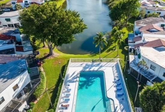 Recently Sold: $399,999 (2 beds, 1 baths, 1430 Square Feet)