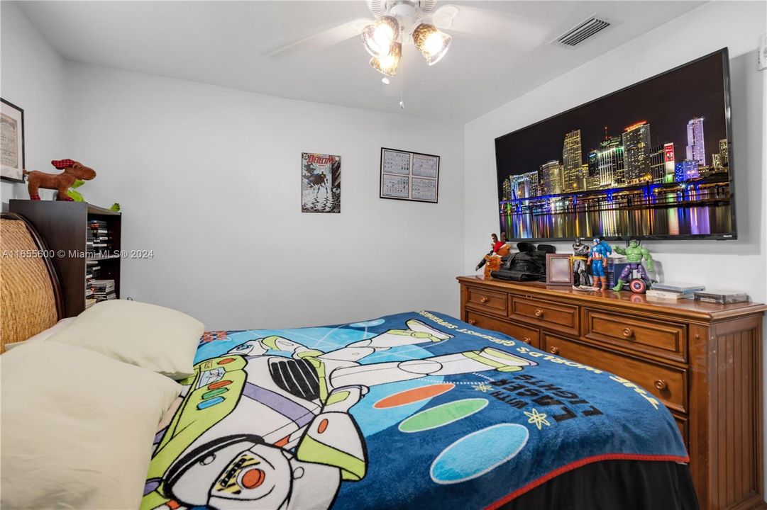 Active With Contract: $735,000 (4 beds, 2 baths, 1957 Square Feet)