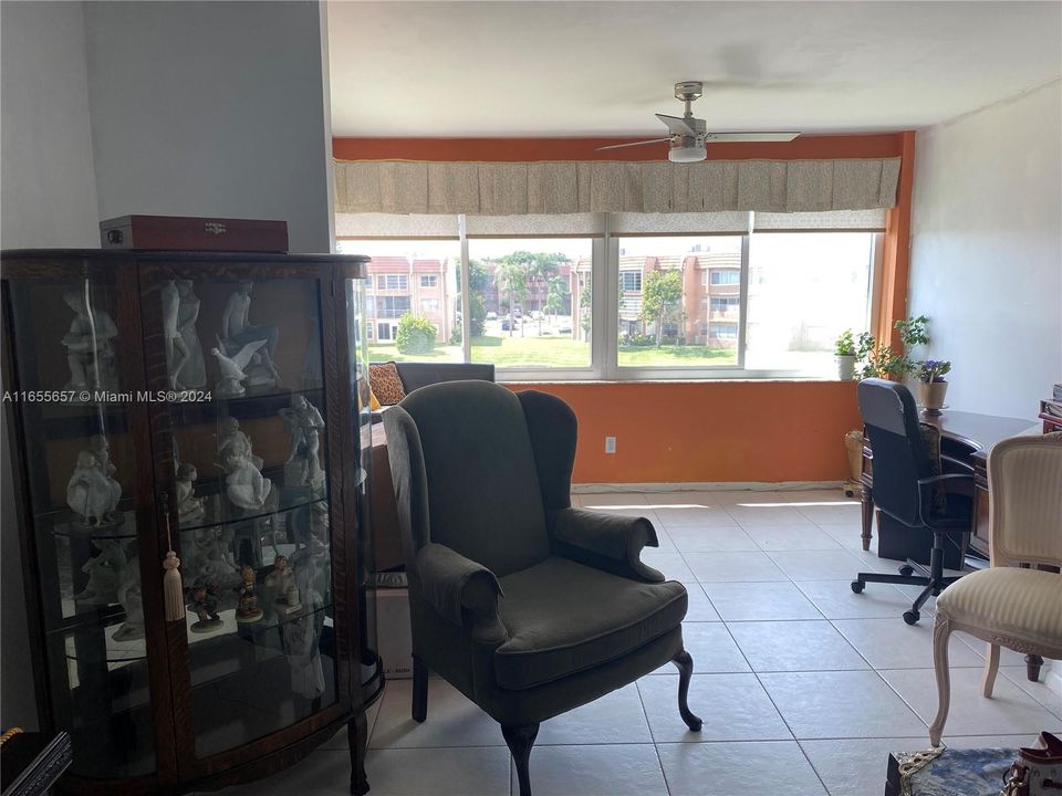 En Venta: $115,000 (1 camas, 1 baños, 850 Pies cuadrados)