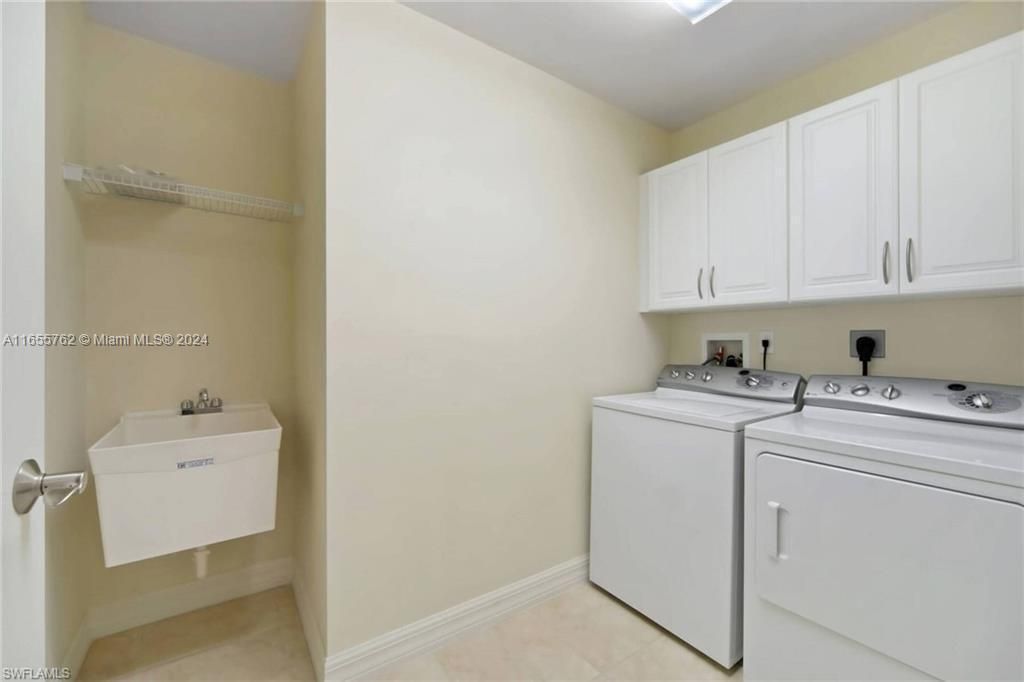 For Rent: $2,600 (3 beds, 2 baths, 0 Square Feet)