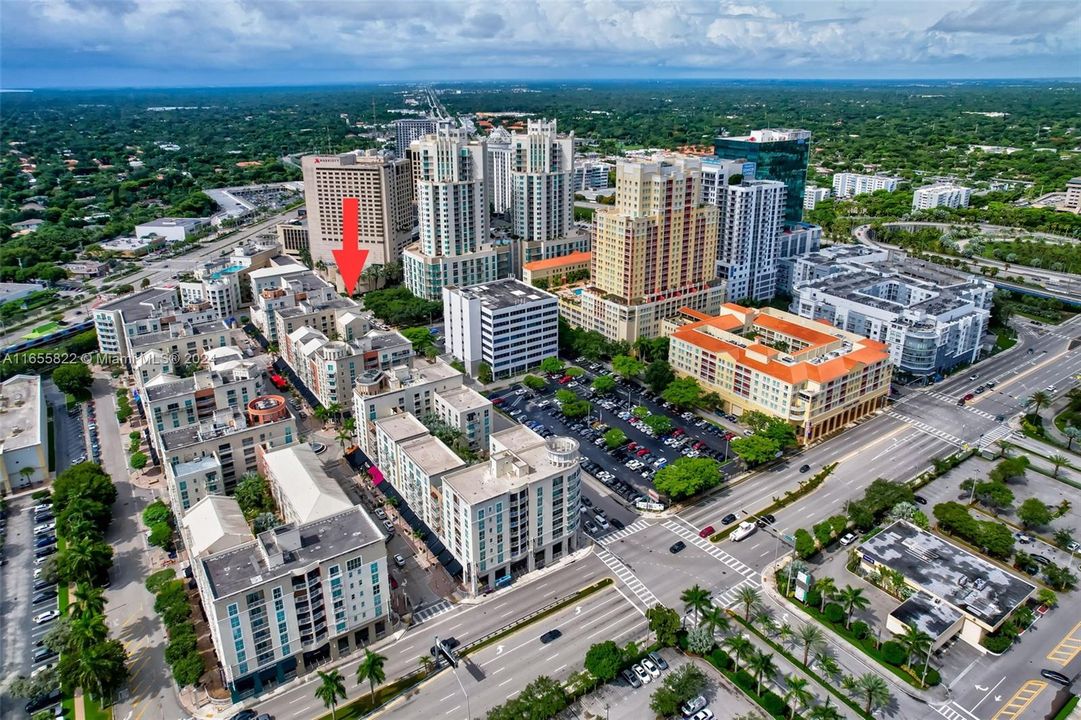 For Sale: $729,000 (2 beds, 2 baths, 1738 Square Feet)