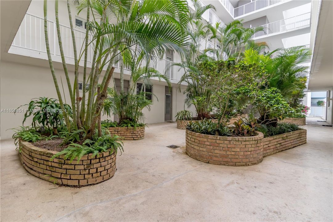 Lovely center courtyard entrance