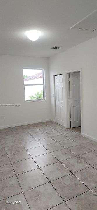 Active With Contract: $1,750 (0 beds, 1 baths, 2312 Square Feet)