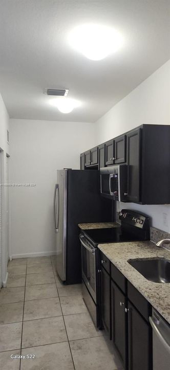 Active With Contract: $1,750 (0 beds, 1 baths, 2312 Square Feet)