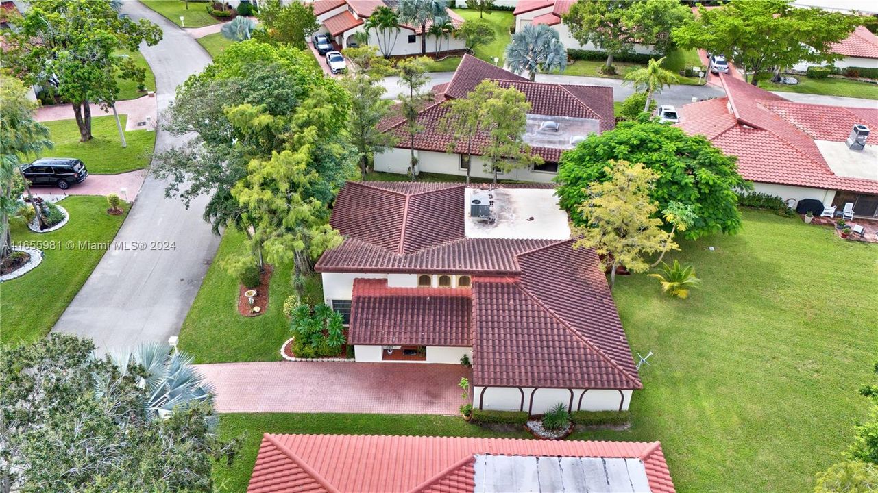 En Venta: $499,999 (3 camas, 2 baños, 2293 Pies cuadrados)