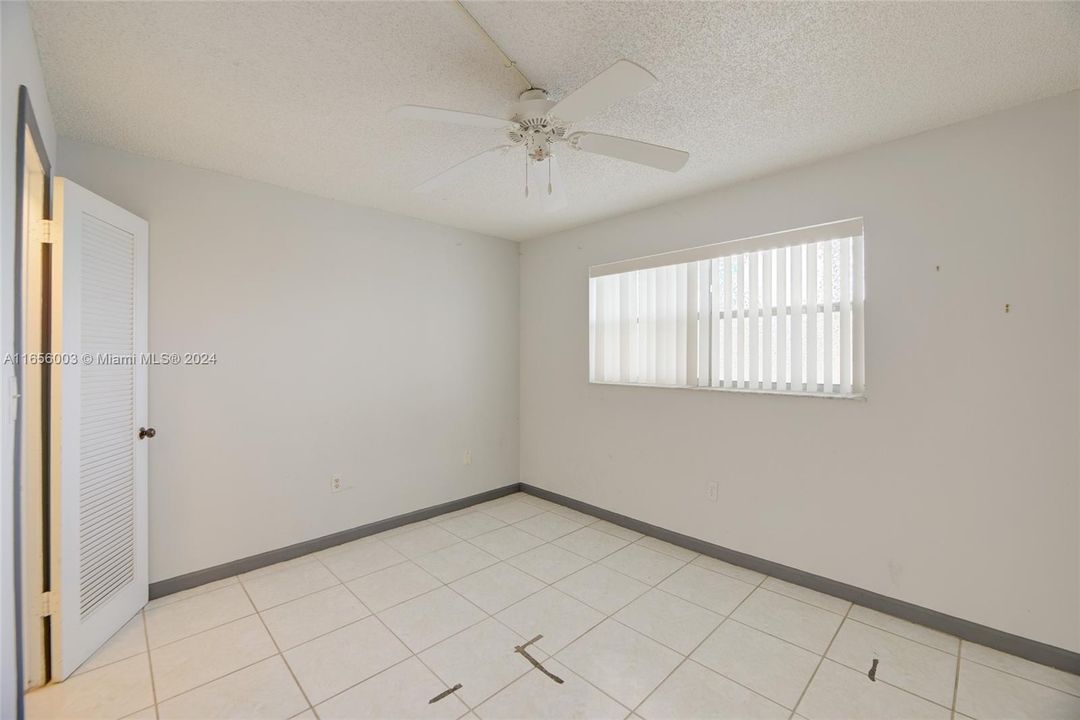 For Sale: $155,000 (2 beds, 2 baths, 850 Square Feet)