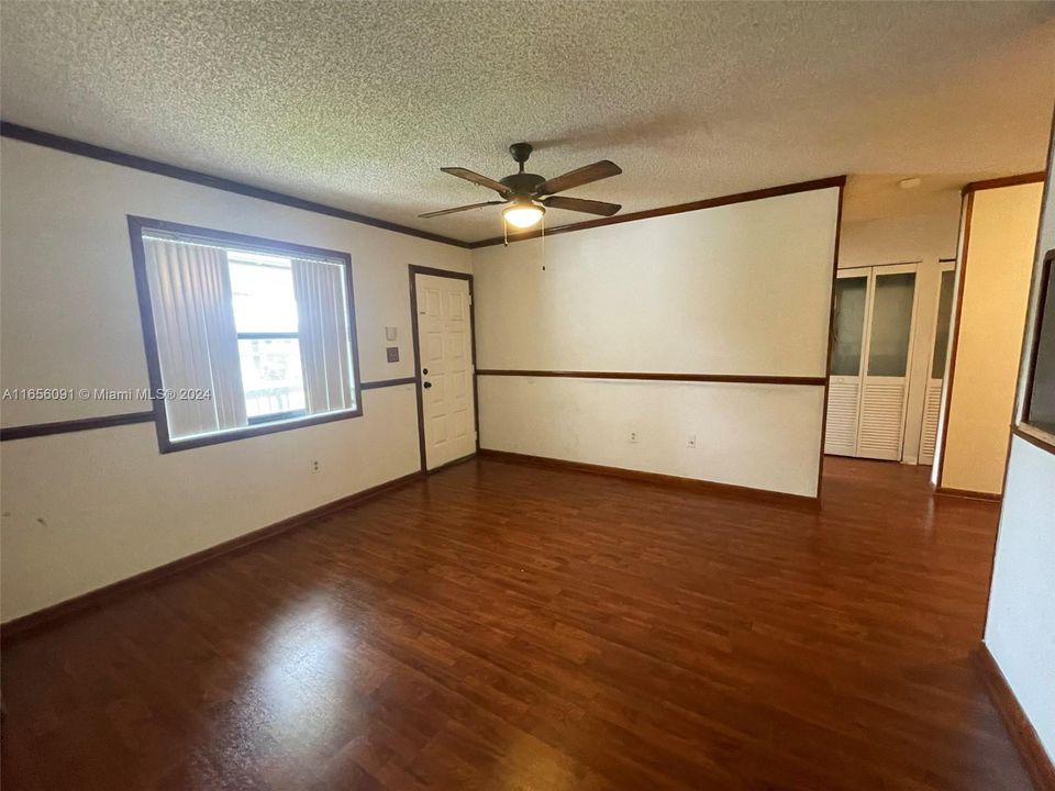 For Rent: $1,600 (2 beds, 2 baths, 770 Square Feet)