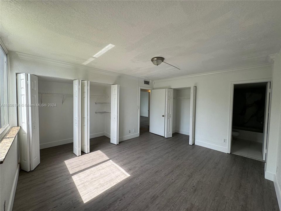 For Rent: $2,600 (3 beds, 2 baths, 1205 Square Feet)