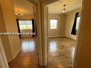 Recently Rented: $2,480 (2 beds, 2 baths, 1123 Square Feet)