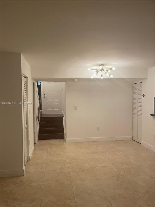 For Rent: $2,650 (2 beds, 2 baths, 1024 Square Feet)