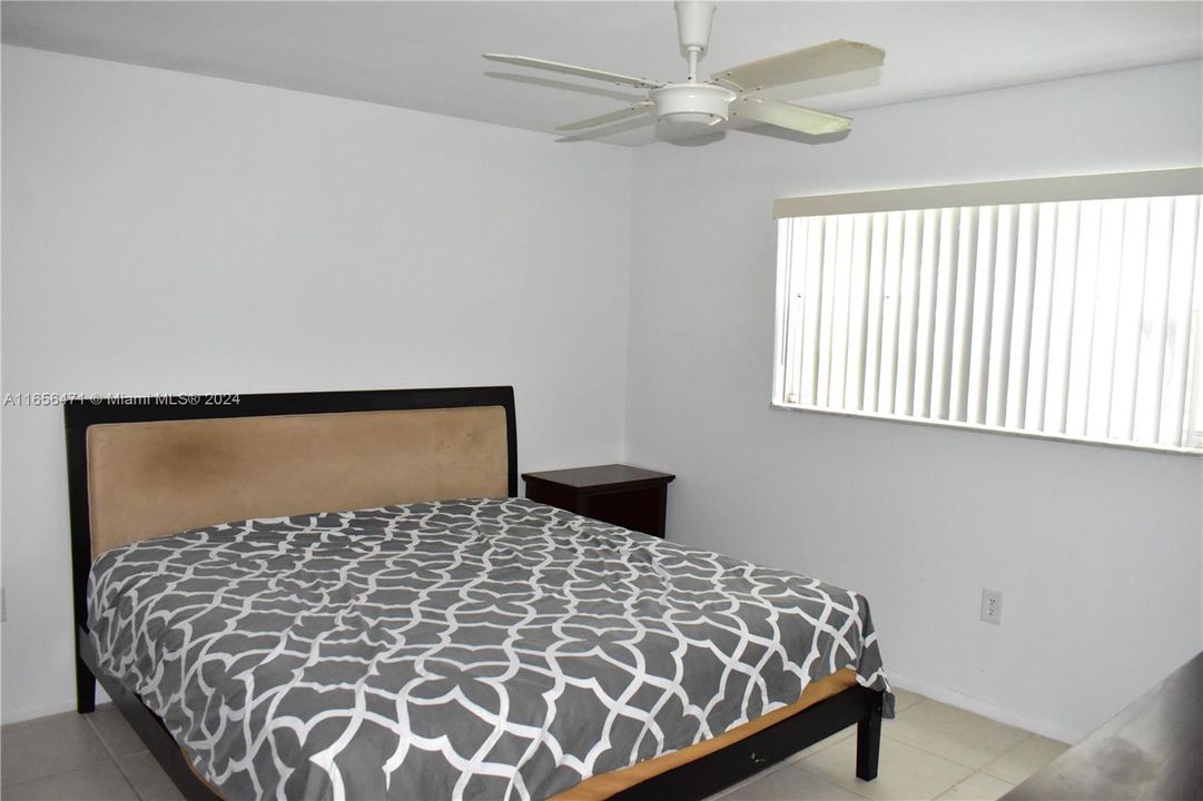 For Sale: $160,000 (2 beds, 2 baths, 850 Square Feet)