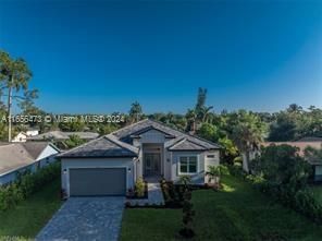 4639 Flamingo Dr, Naples FL 34104