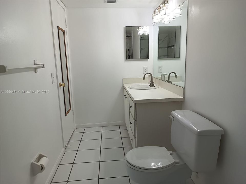 For Rent: $2,100 (2 beds, 2 baths, 1275 Square Feet)