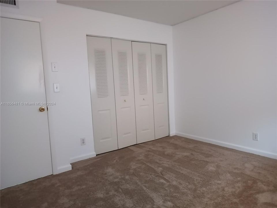 For Rent: $2,100 (2 beds, 2 baths, 1275 Square Feet)