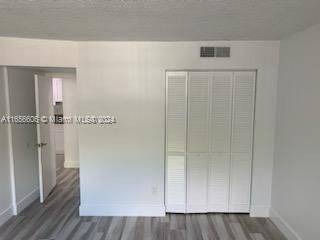 For Sale: $330,000 (2 beds, 2 baths, 1060 Square Feet)