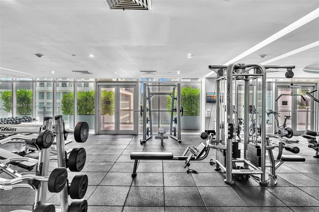 Recently Sold: $699,000 (2 beds, 2 baths, 1123 Square Feet)