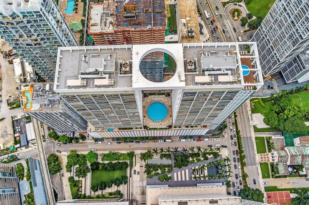 Recently Sold: $699,000 (2 beds, 2 baths, 1123 Square Feet)