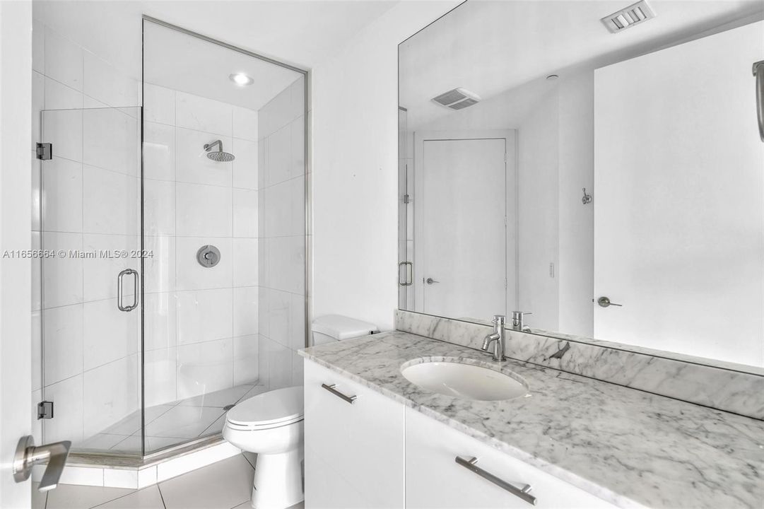 Recently Sold: $699,000 (2 beds, 2 baths, 1123 Square Feet)