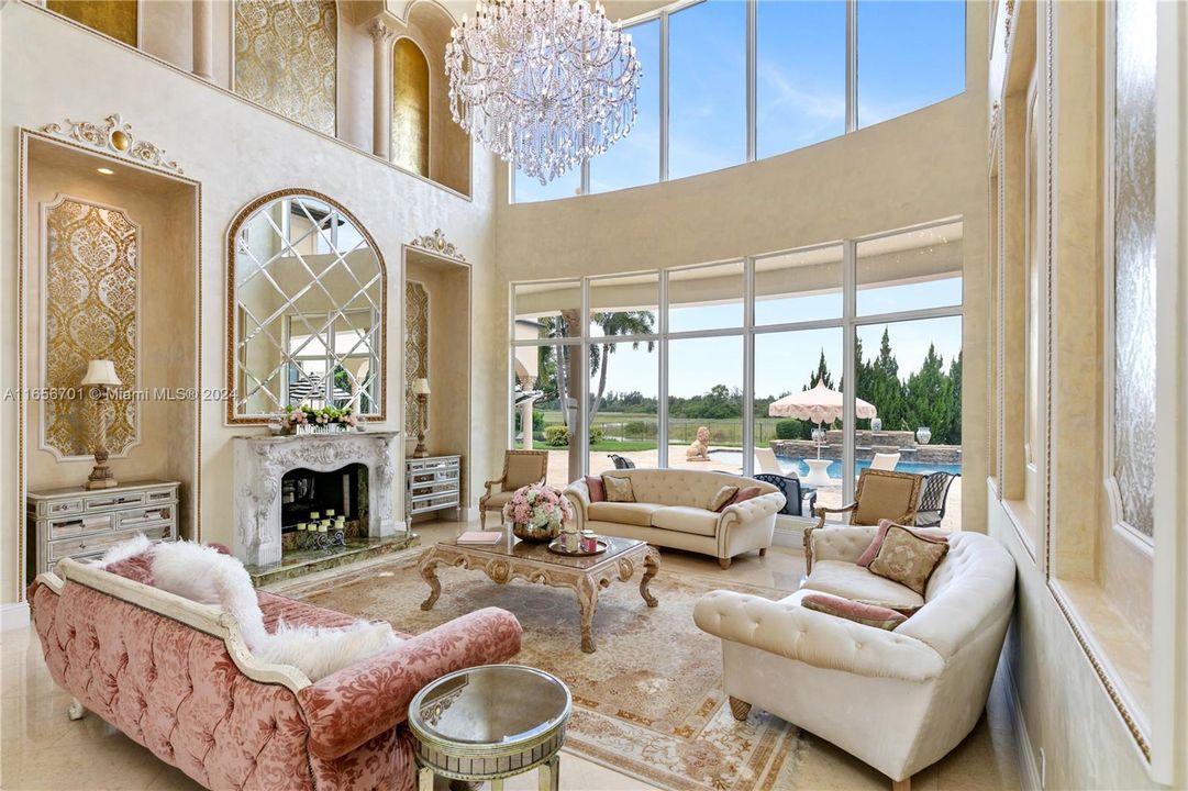 For Sale: $7,250,000 (8 beds, 8 baths, 10285 Square Feet)