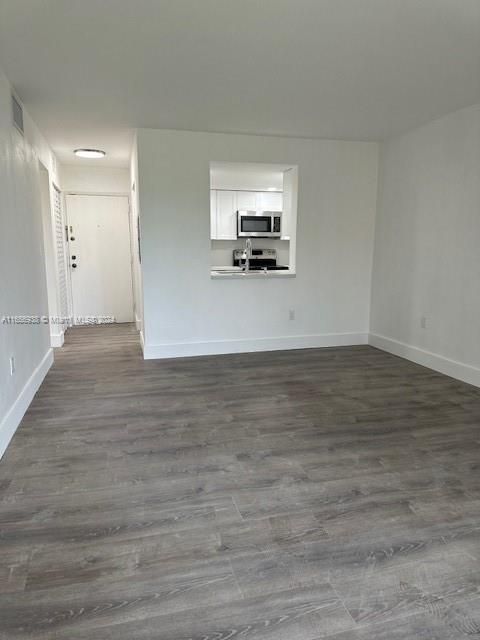 For Rent: $2,000 (1 beds, 1 baths, 667 Square Feet)