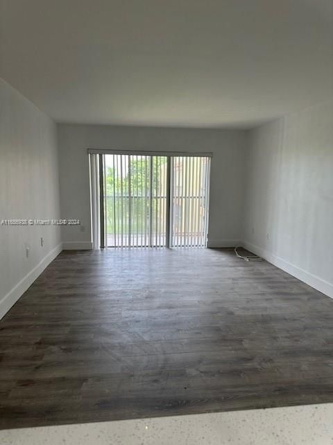 For Rent: $2,000 (1 beds, 1 baths, 667 Square Feet)