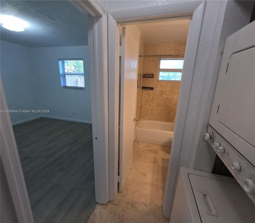 For Rent: $1,800 (1 beds, 1 baths, 545 Square Feet)