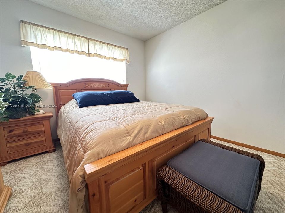 For Sale: $115,900 (1 beds, 1 baths, 620 Square Feet)