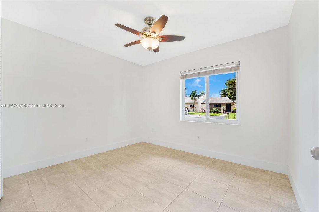 Active With Contract: $499,000 (3 beds, 2 baths, 1225 Square Feet)