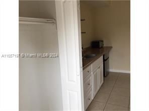 For Rent: $1,150 (0 beds, 1 baths, 0 Square Feet)