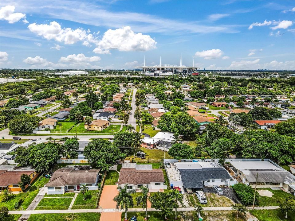 For Sale: $625,000 (3 beds, 2 baths, 1671 Square Feet)