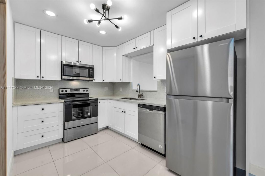 For Sale: $639,000 (3 beds, 2 baths, 1532 Square Feet)