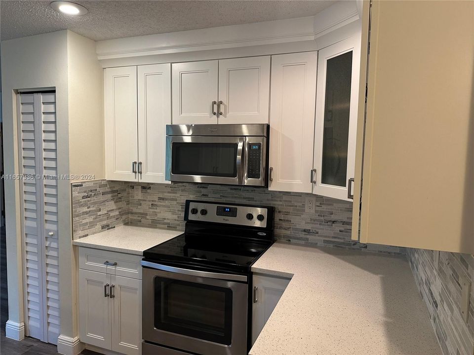 For Rent: $3,750 (3 beds, 2 baths, 1382 Square Feet)