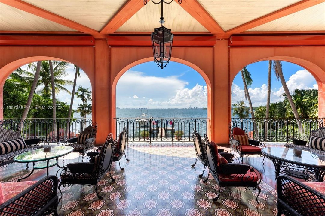 For Sale: $31,900,000 (7 beds, 7 baths, 6240 Square Feet)