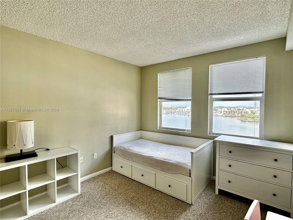 For Rent: $3,100 (2 beds, 2 baths, 1116 Square Feet)